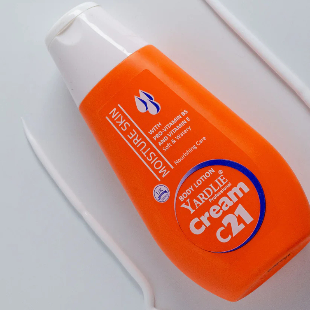 Yardlie C21 Lotion with Vitamin E and Vitamin B5 - 200g - Image 2